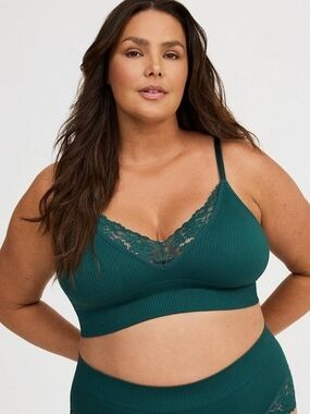 NWOT Torrid Unlined Seamless Plunge Bralette 1x